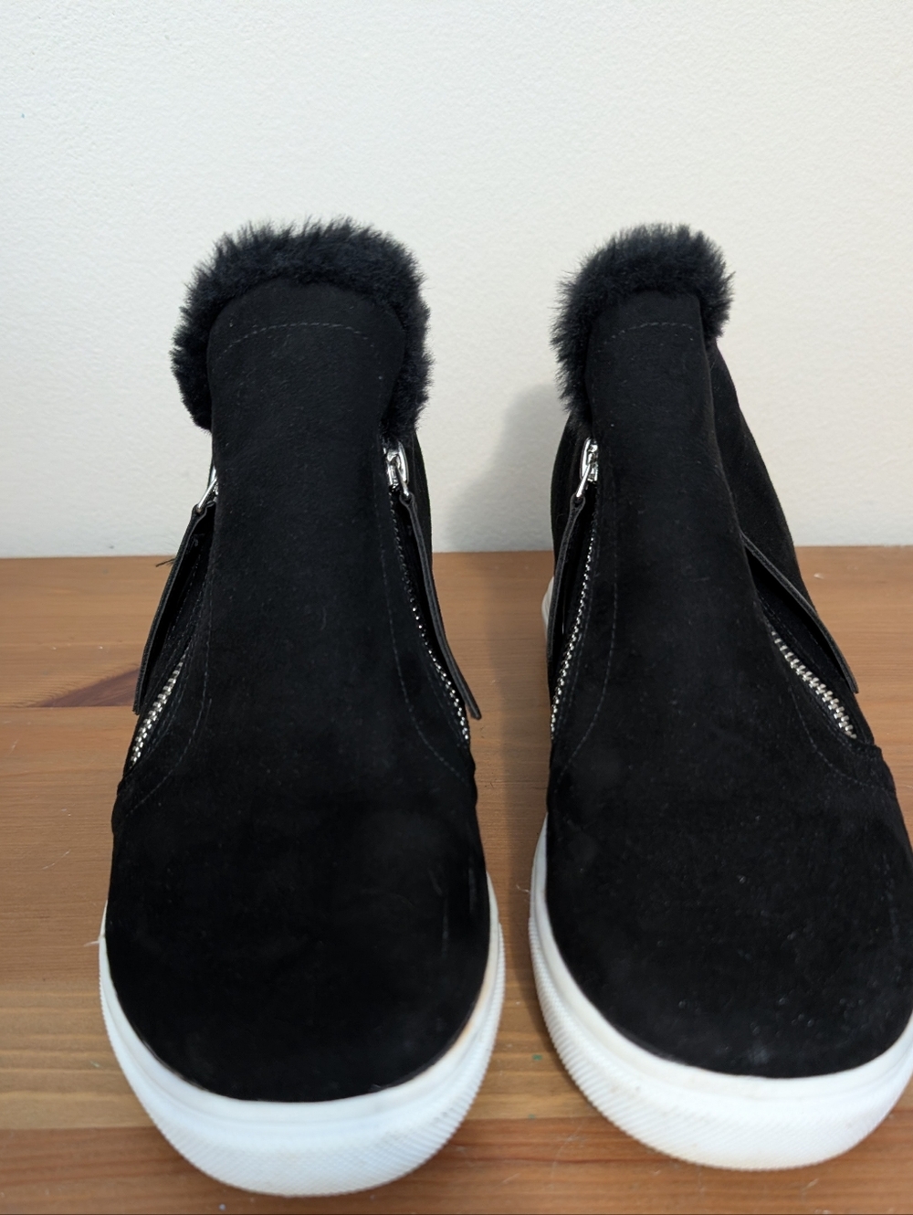 Madden Girl Black Suede Fur-Trim Double Zipper Women's Sneakers